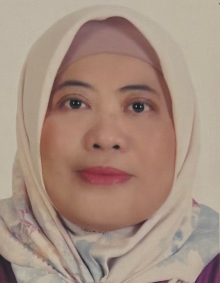 Ibu Hj.Dahlia Lala